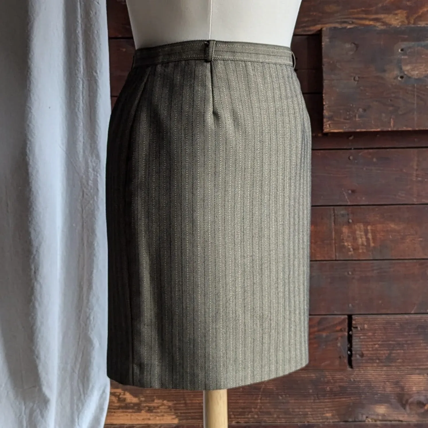 90s/Y2K Brown Herringbone Stripe Pencil Skirt
