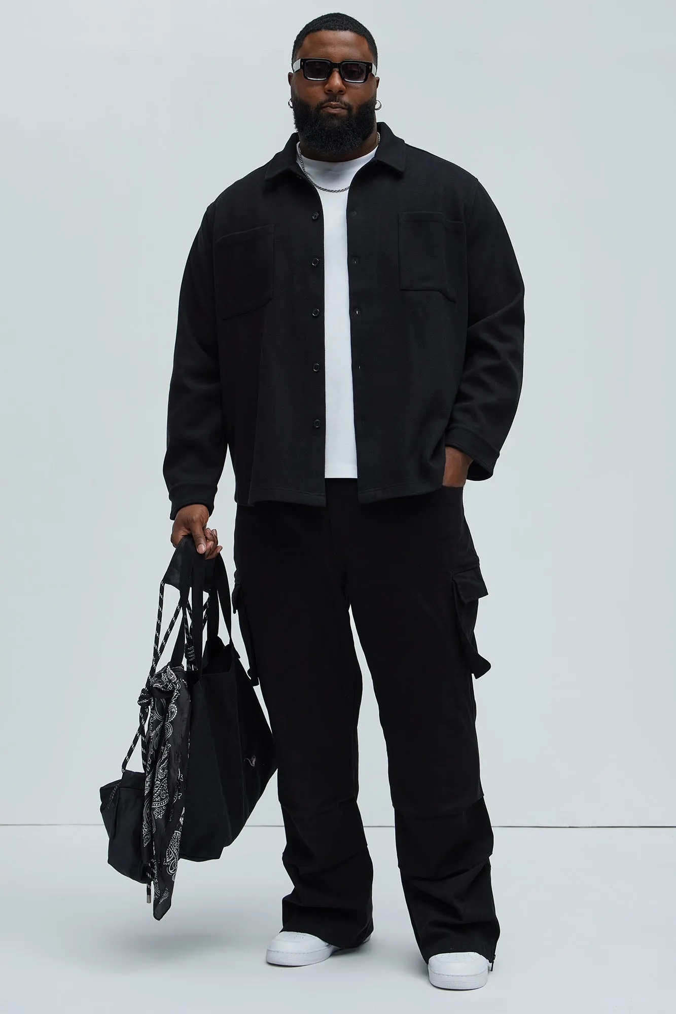 Almost Famous Slim Flare Cargo Pants - Black