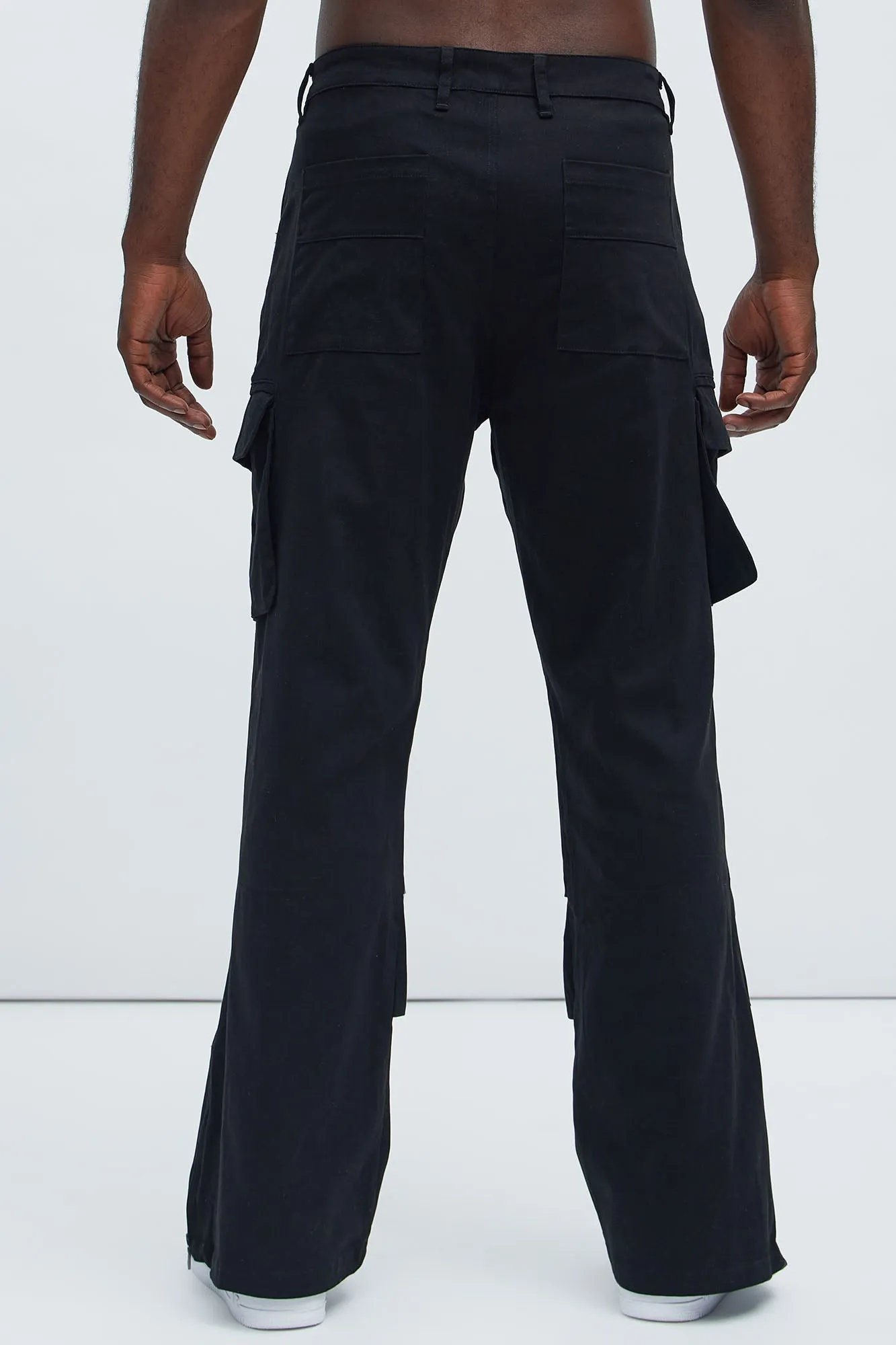 Almost Famous Slim Flare Cargo Pants - Black