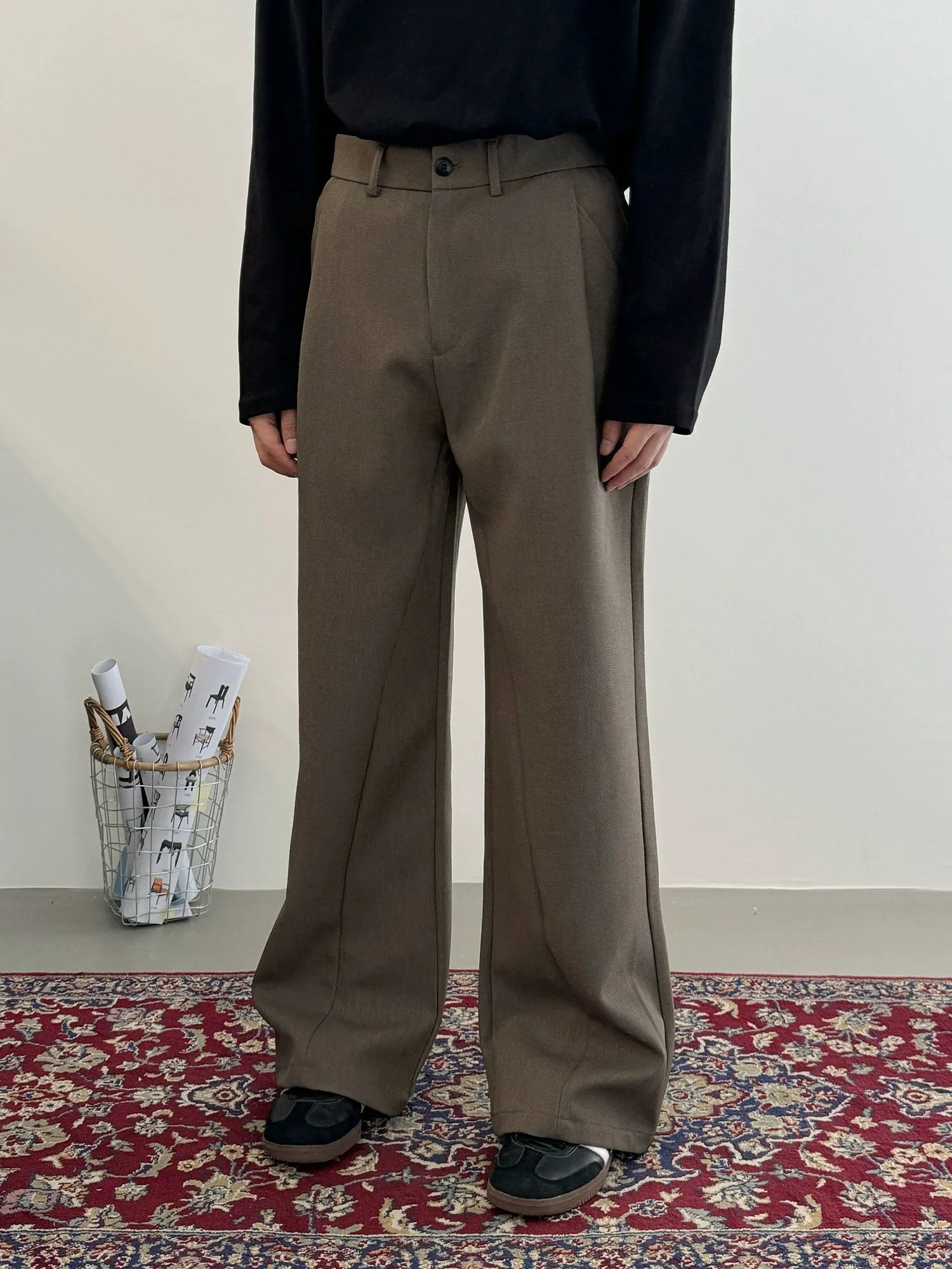 Nine Seam Detail Flared Trousers
