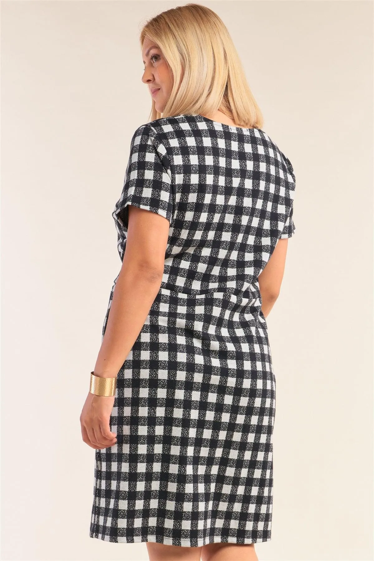 Plus Size Checkered Fitted Plunge V-Neck Dress