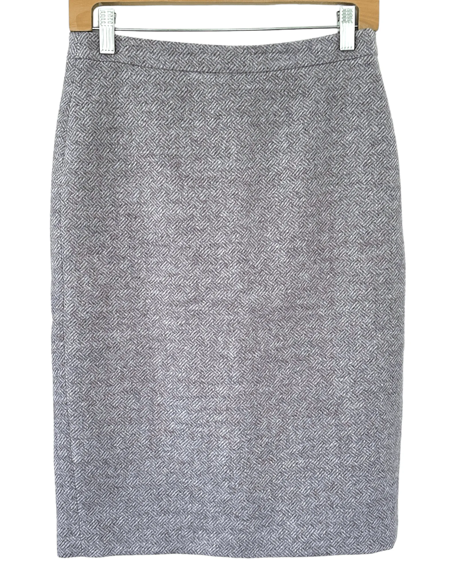 Soft Summer Basketweave Tweed Wool Pencil Skirt
