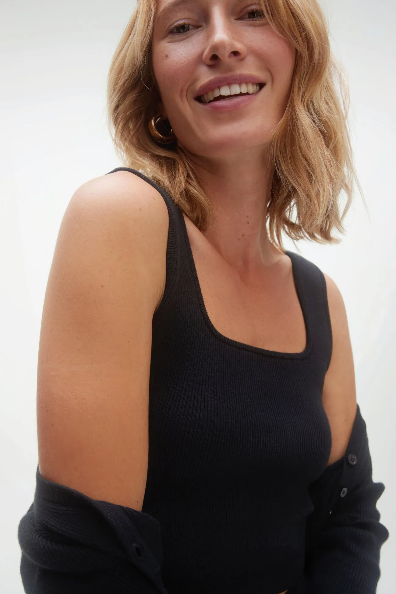TESS CROPPED TANK