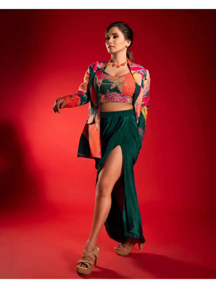 Vaishnavi in Blazer Set (SS - 008)