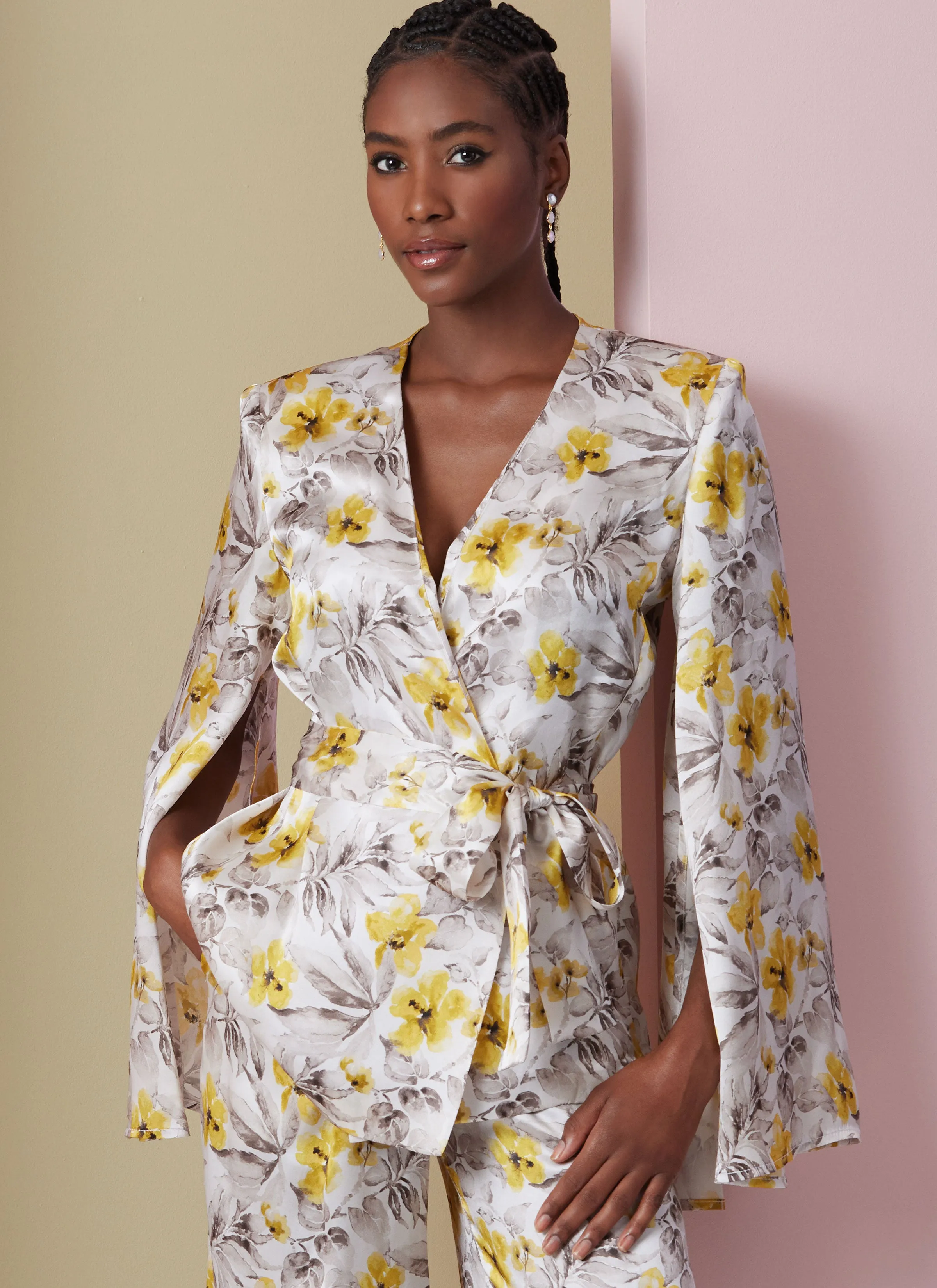 Vogue Sewing Pattern 2020 Misses' Lounge Top, Robe and Pants