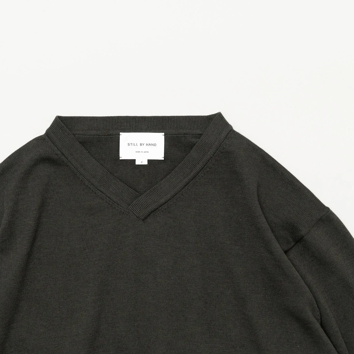 Yak Mix V-Neck Sweater | Brown Charcoal